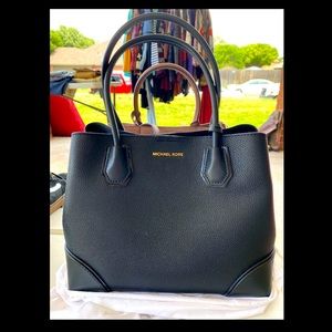 Michael Kors Handbag with strap